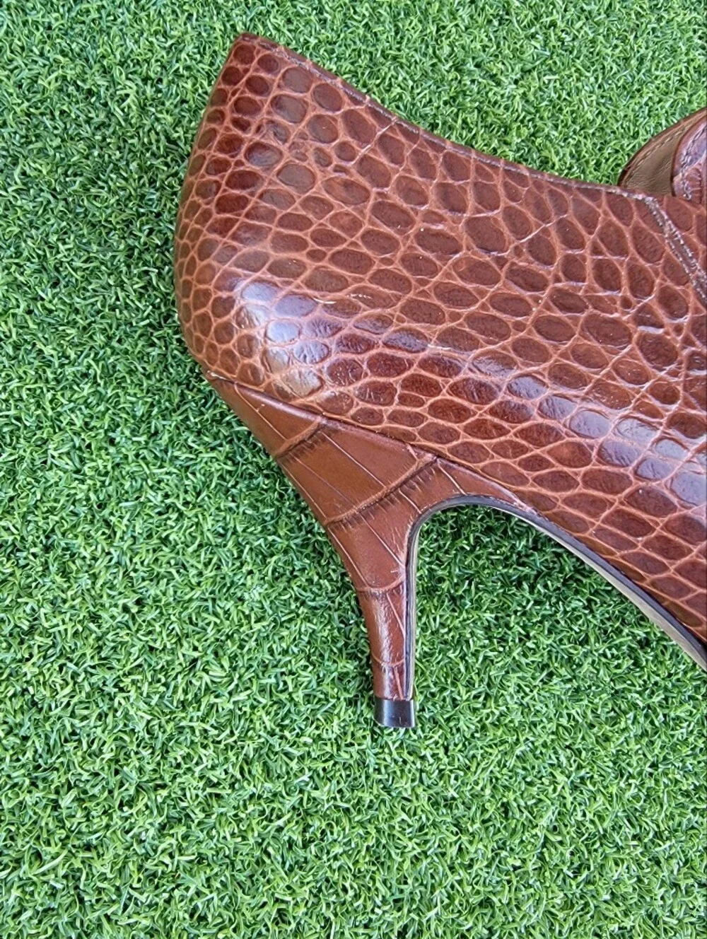 Women's Tory Burch Brown Croc-Embossed Pointed Toe Slip-On Heels ~ US Size 7M